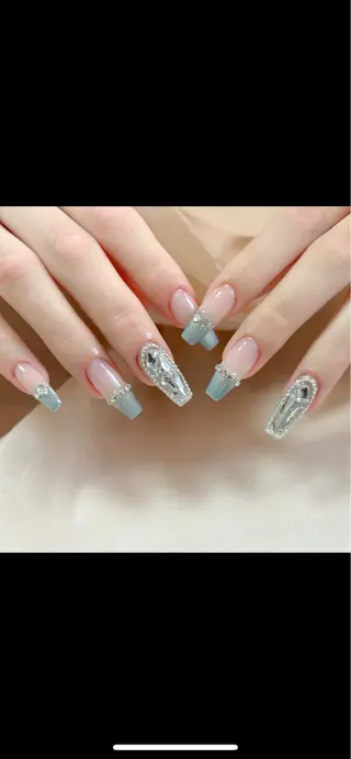 ネイル 長さだし専門店)H‘ami nailsalon新大久保所属・金子 希のネイルデザイン