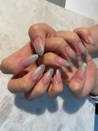 ネイル Roi〈ロワ〉 Minakoのネイルデザイン