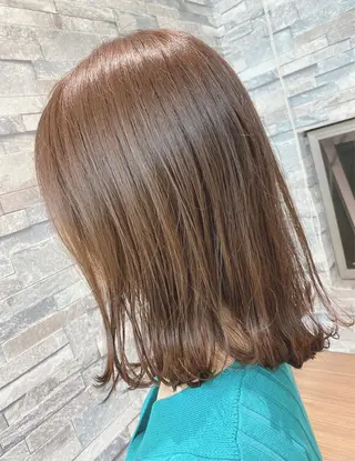 ミディアム カラー 蟹江 聡太✨レイヤーカットのヘアスタイル