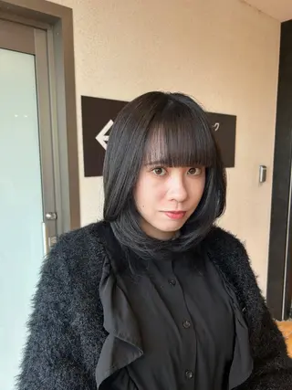 セミロング cleohair pacela所属・吉村 詩音のヘアスタイル