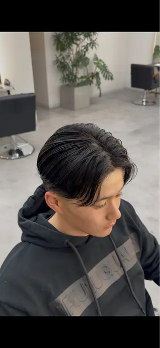 パーマ メンズ riens harutoのヘアスタイル