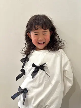 ロング パーマ ファミリーヘアサロンPEACE所属・高橋 かなのヘアスタイル