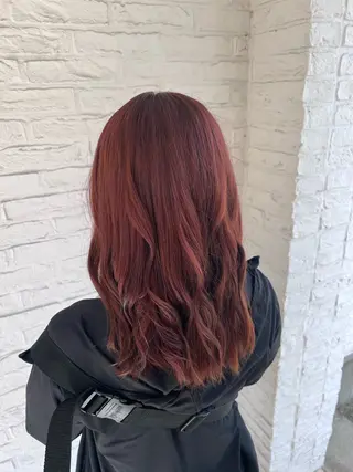 セミロング 山田 愛華のヘアスタイル