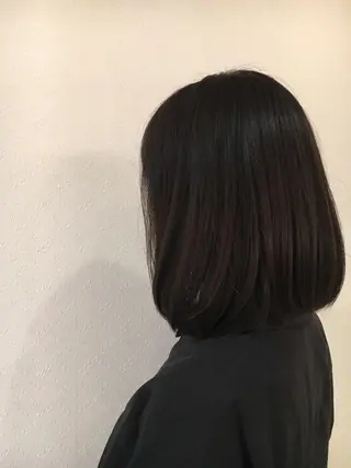 ミディアム カラー 宮内 真乃のヘアスタイル