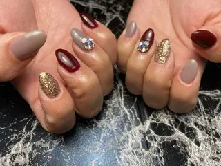 ミディアム ネイル ✴︎ Delightのネイルデザイン