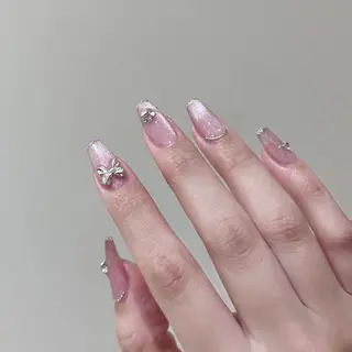 ネイル 𝗮𝗶𝗿𝗶 🌙のネイルデザイン