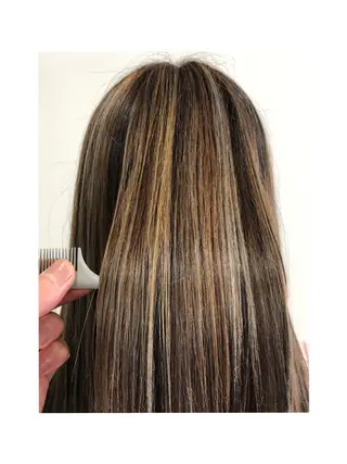 ロング WHITE所属・WHITE 田中智之のヘアスタイル