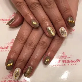 ネイル ネイルリボン 受付スタッフのネイルデザイン