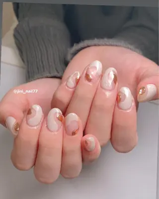 ネイル JINI NAIL所属・ジニ ネイルのネイルデザイン