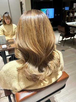 ミディアム 🎀大竹美侑／顔まわ りカット／レイヤーのヘアスタイル