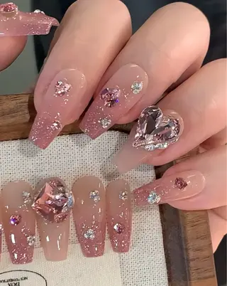 ネイル ゆリ ゆリのネイルデザイン