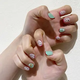 ネイル Fleur 【フルール】のネイルデザイン