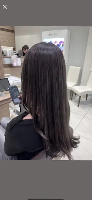 ロング 佐々木 萌のヘアスタイル