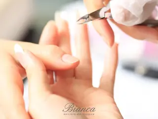 ネイル Bianca市ヶ谷店 Aiuraのネイルデザイン