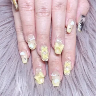 ネイル 稲垣 江梨花のネイルデザイン