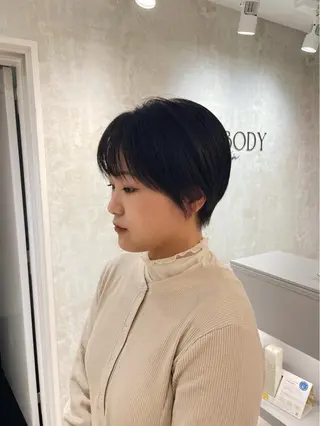 ショート 小野 明日香のヘアスタイル