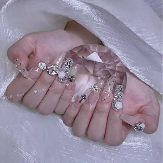 ミディアム YUME Nail Beautyのネイルデザイン
