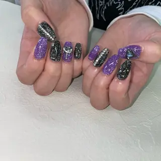 ネイル b'6 by Stir所属・b'6 SAKINAのネイルデザイン