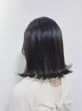 ミディアム 脇田 杏菜のヘアスタイル