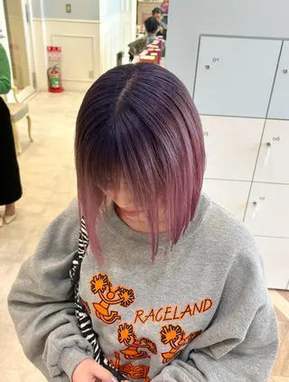 ショート カラー 西澤 咲輝のヘアスタイル