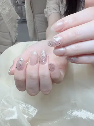 ネイル グロー ネイルのネイルデザイン