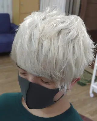 ショート カラー ☆ shotaのヘアスタイル