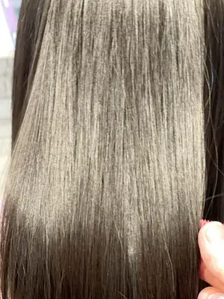 セミロング 伊藤 裕太のヘアスタイル