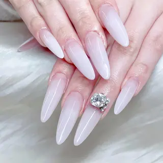 ネイル queensnail 🧸mikiのネイルデザイン