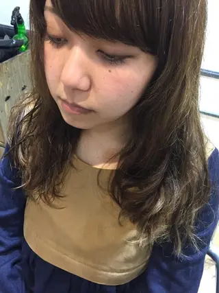 ロング カラー パーマ ZOA classic hair所属・東 みのりのヘアスタイル