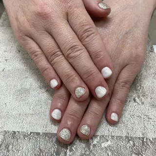 ネイル MAXKELLY EMIのネイルデザイン