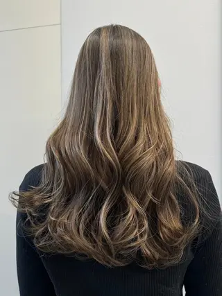 ロング 【公式】amble luxe 中野のヘアスタイル