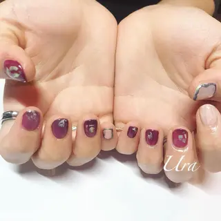 ネイル UrakoNail 《nail》のネイルデザイン