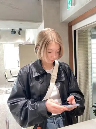 ショート カラー ダブルカラー ブリーチ/kaitoのヘアスタイル