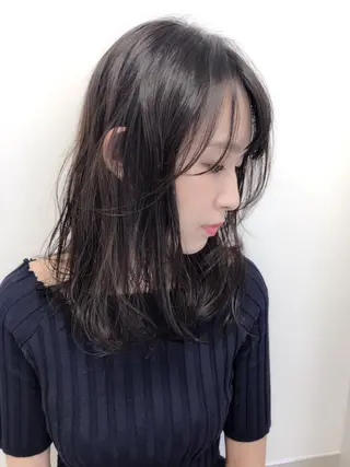 ミディアム カラー パーマ ヘアアレンジ キッズ ネイル マツエク・マツパ umu.［韓国ヘア /ダウンパーマ］のヘアスタイル