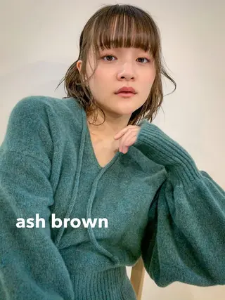 ミディアム カラー 柔らかブラウン/顔周 りレイヤー♡ユウシのヘアスタイル