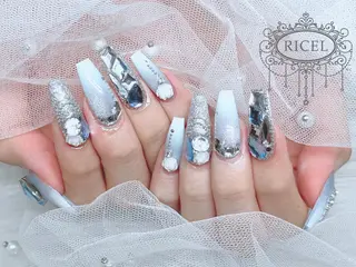 ネイル MIYU 🩶のネイルデザイン