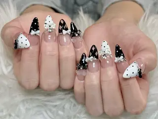 ネイル Julli ジュリのネイルデザイン