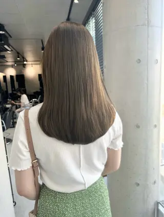 セミロング カラー パーマ ヘアアレンジ 透明感/オリーブ/ グレージュ/YUKAのヘアスタイル