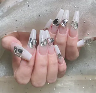 ネイル モナ& あきのネイルデザイン