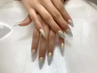 ネイル Tagi 銀座所属・Tagi Nail 銀座店のネイルデザイン