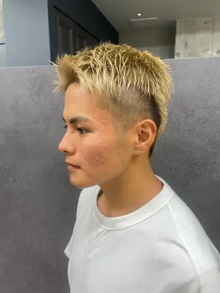 メンズ タク エルのヘアスタイル