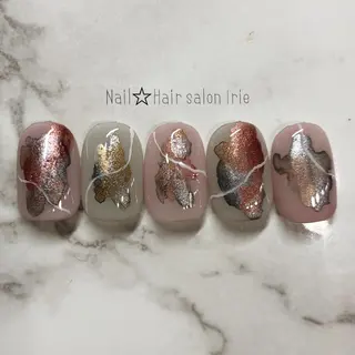 ネイル Hair salon Irie所属・與儀 知佳のネイルデザイン