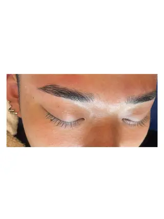 メンズ アイブロウ cielo natsukiのマツエク・マツパデザイン