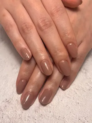 ネイル ERFOLG GINZA 横浜店所属・大倉 菜桜子のネイルデザイン