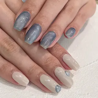 ネイル 鈴木 里奈のネイルデザイン