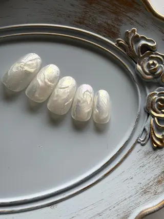 ネイル FIORITURA Maikoのネイルデザイン