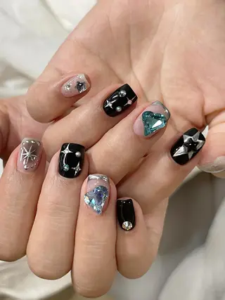 ネイル AngelChris ビューティーサロンのネイルデザイン