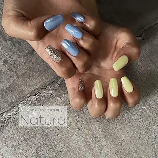 ネイル マツエク・マツパ アイブロウ beautyroom Naturaのネイルデザイン