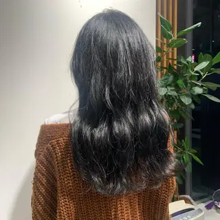 カラー air -GINZA tower所属・小潟 千尋のヘアスタイル