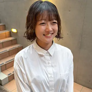 ショート パーマ 大橋 芽衣のヘアスタイル